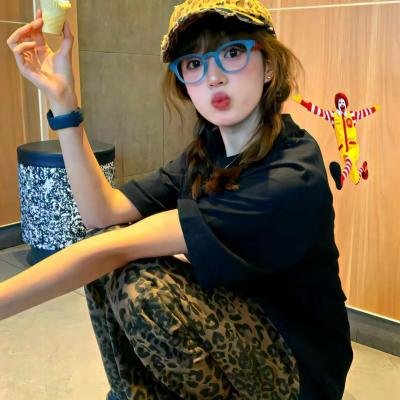 婆婆媳妇小姑